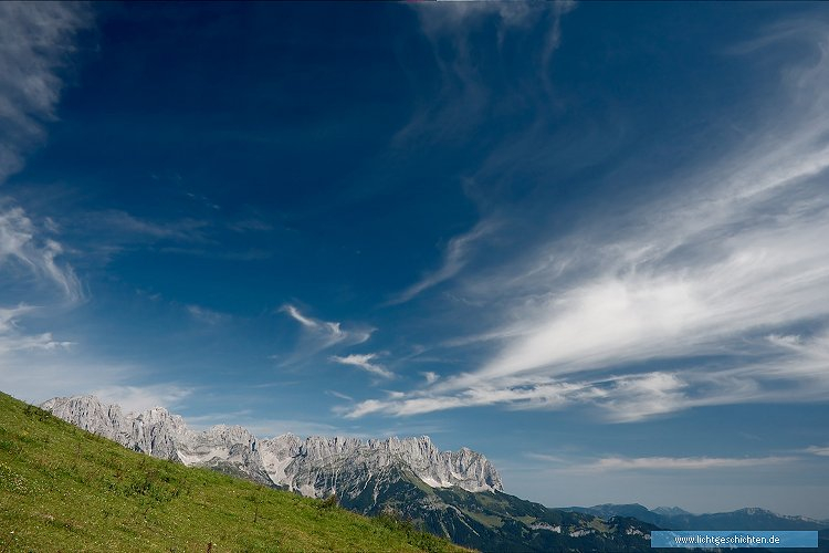 photo blau gras grün himmel tirol wallpaper wolken reisen weitwinkel 