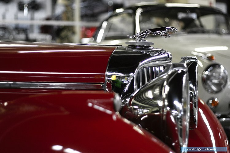 photo auto chrom oldtimer rot technikmuseum 